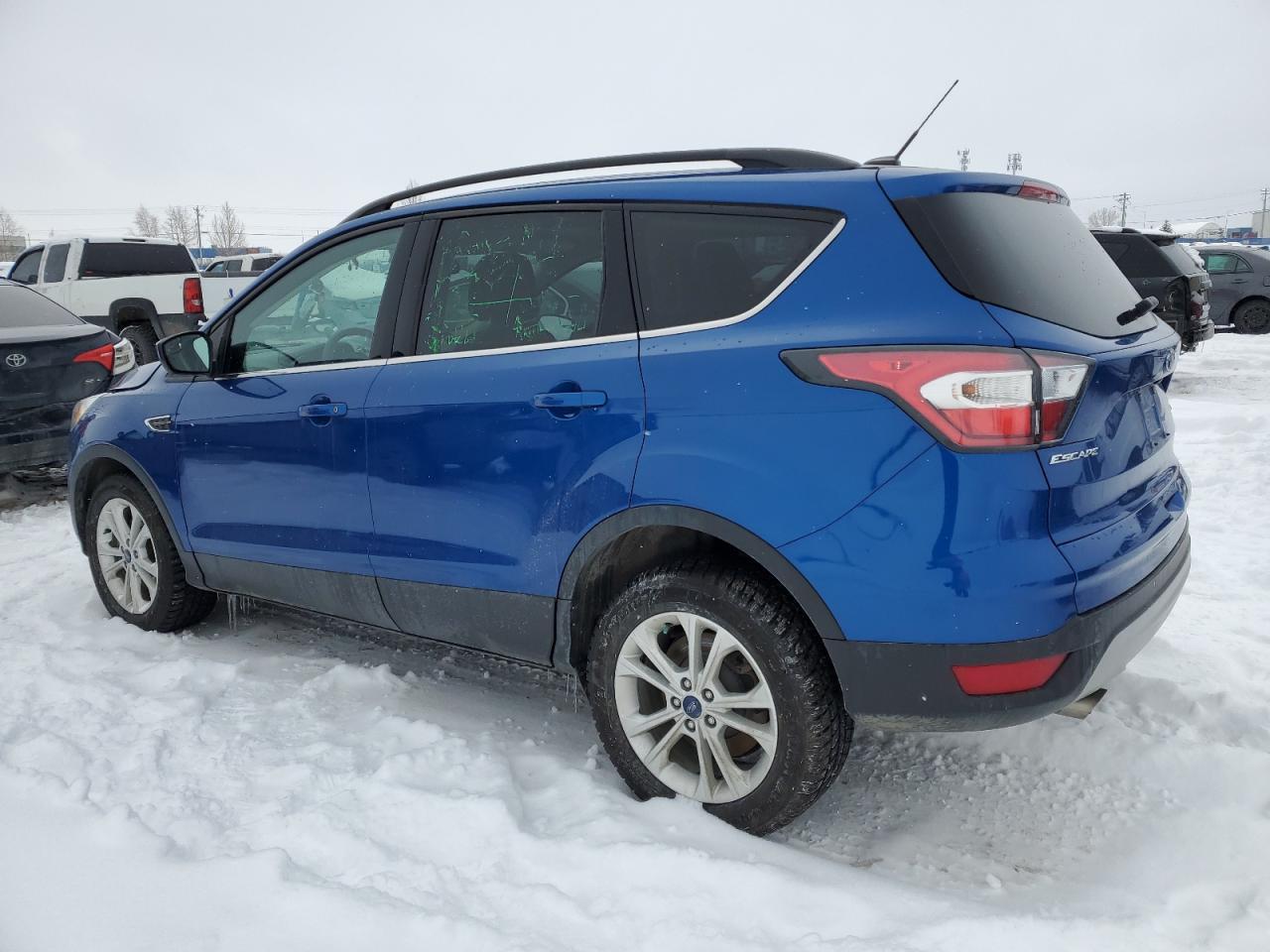 2017 FORD ESCAPE SE - Image 2