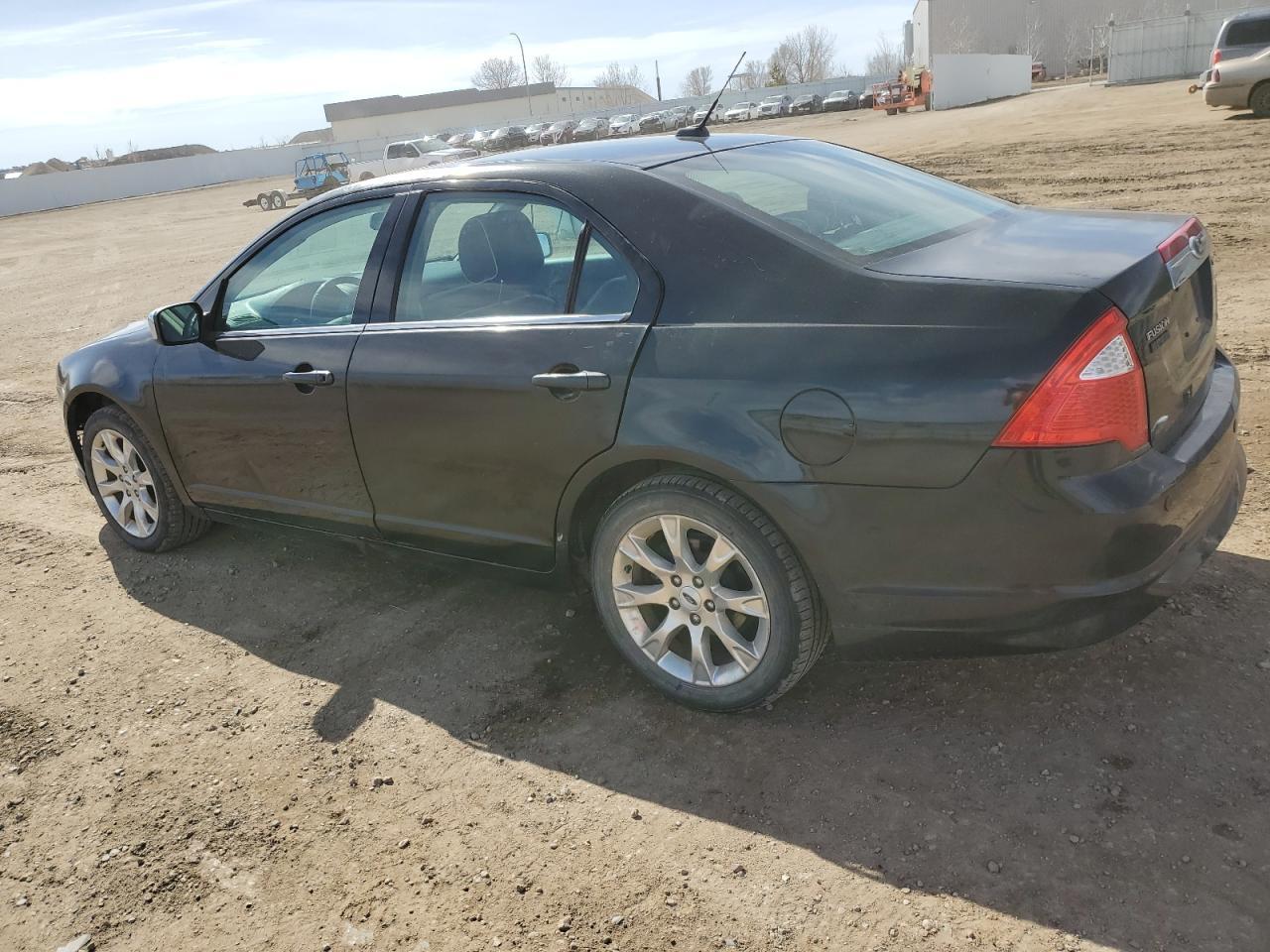 2012 FORD FUSION SEL - Image 2