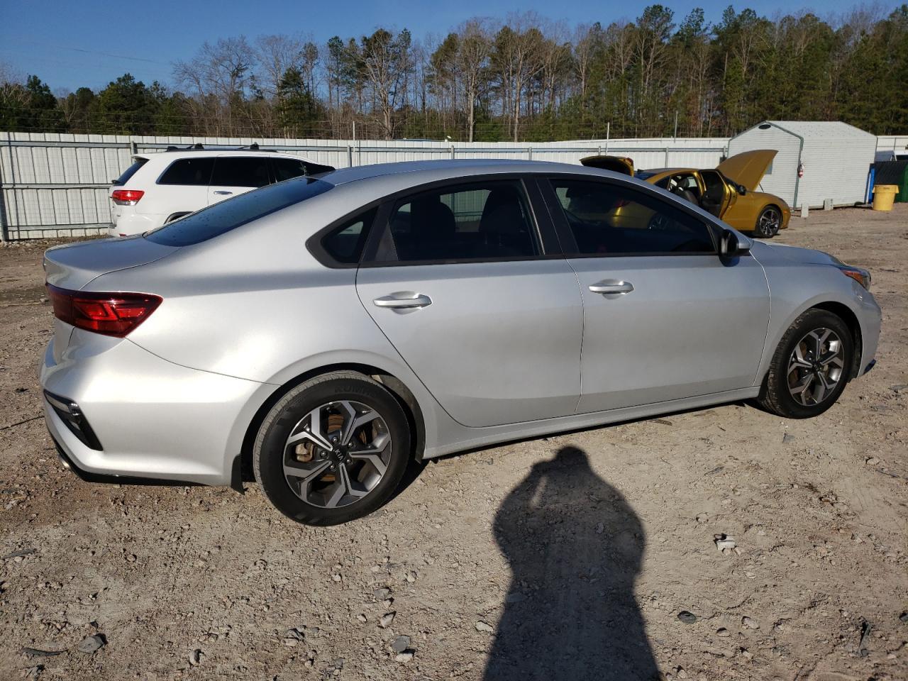 2021 KIA FORTE FE - Фото 3
