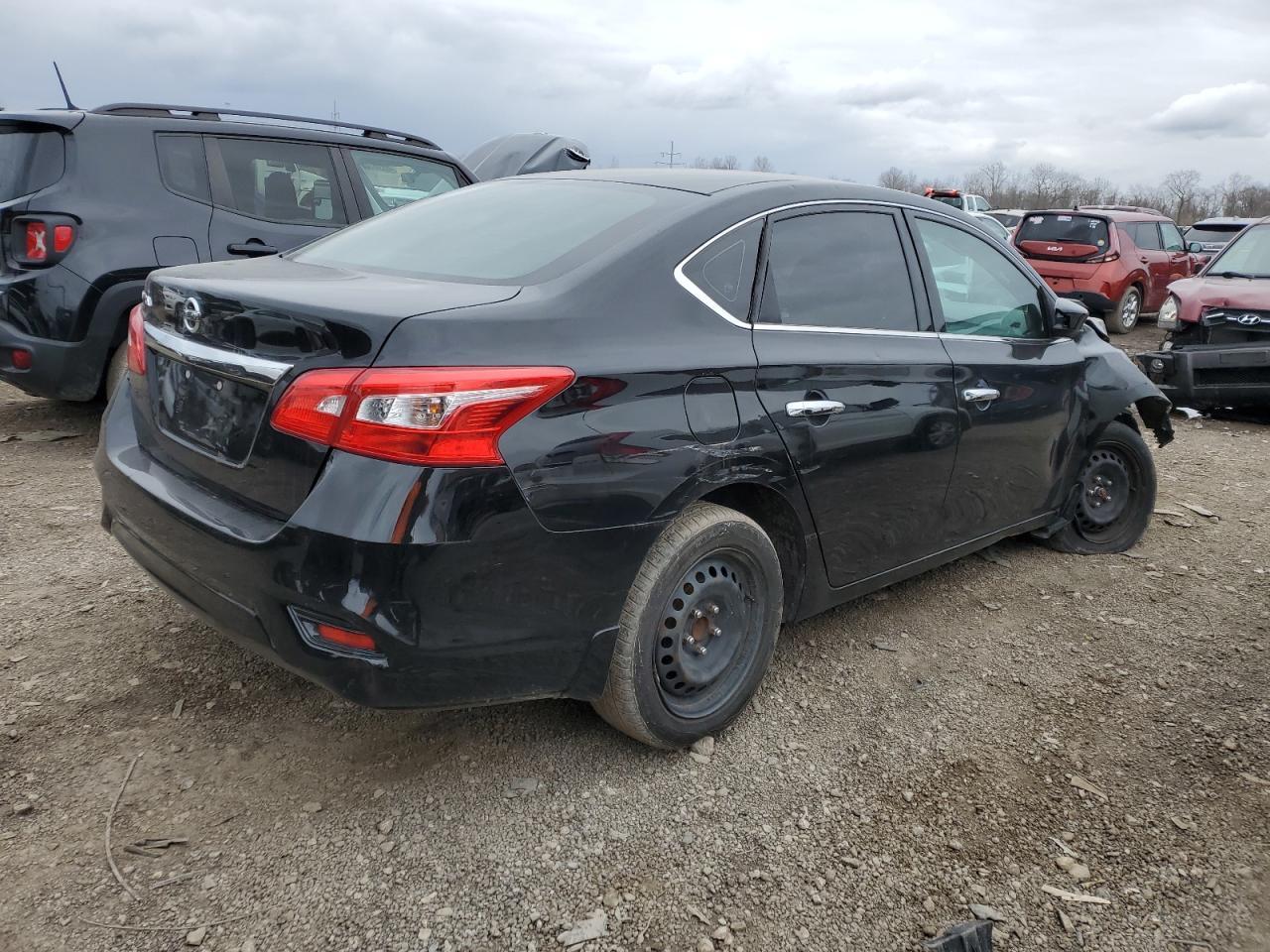 2017 NISSAN SENTRA S - Фото 3
