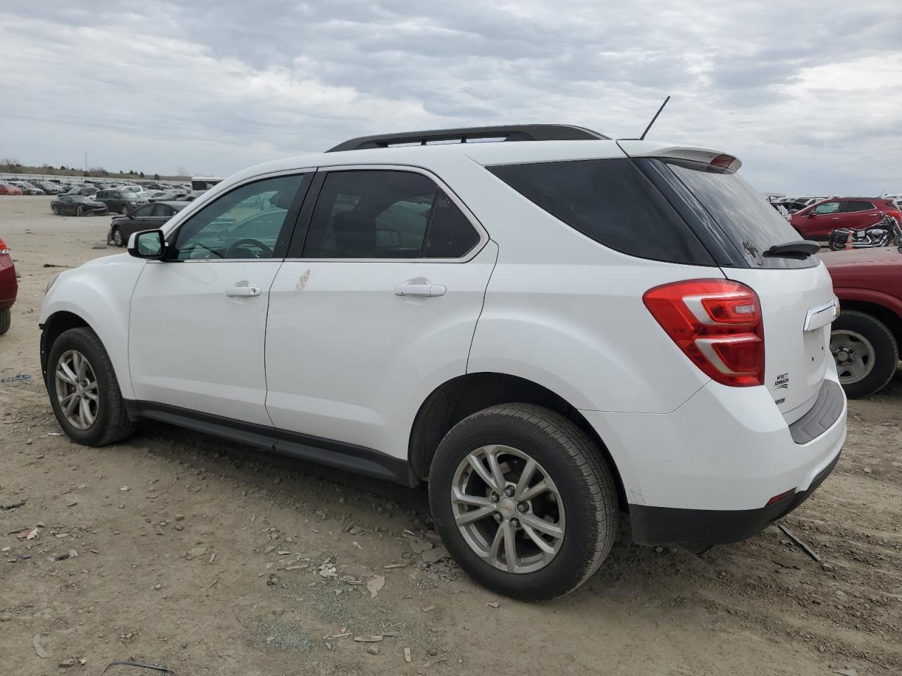 2016 CHEVROLET EQUINOX LT - Image 2
