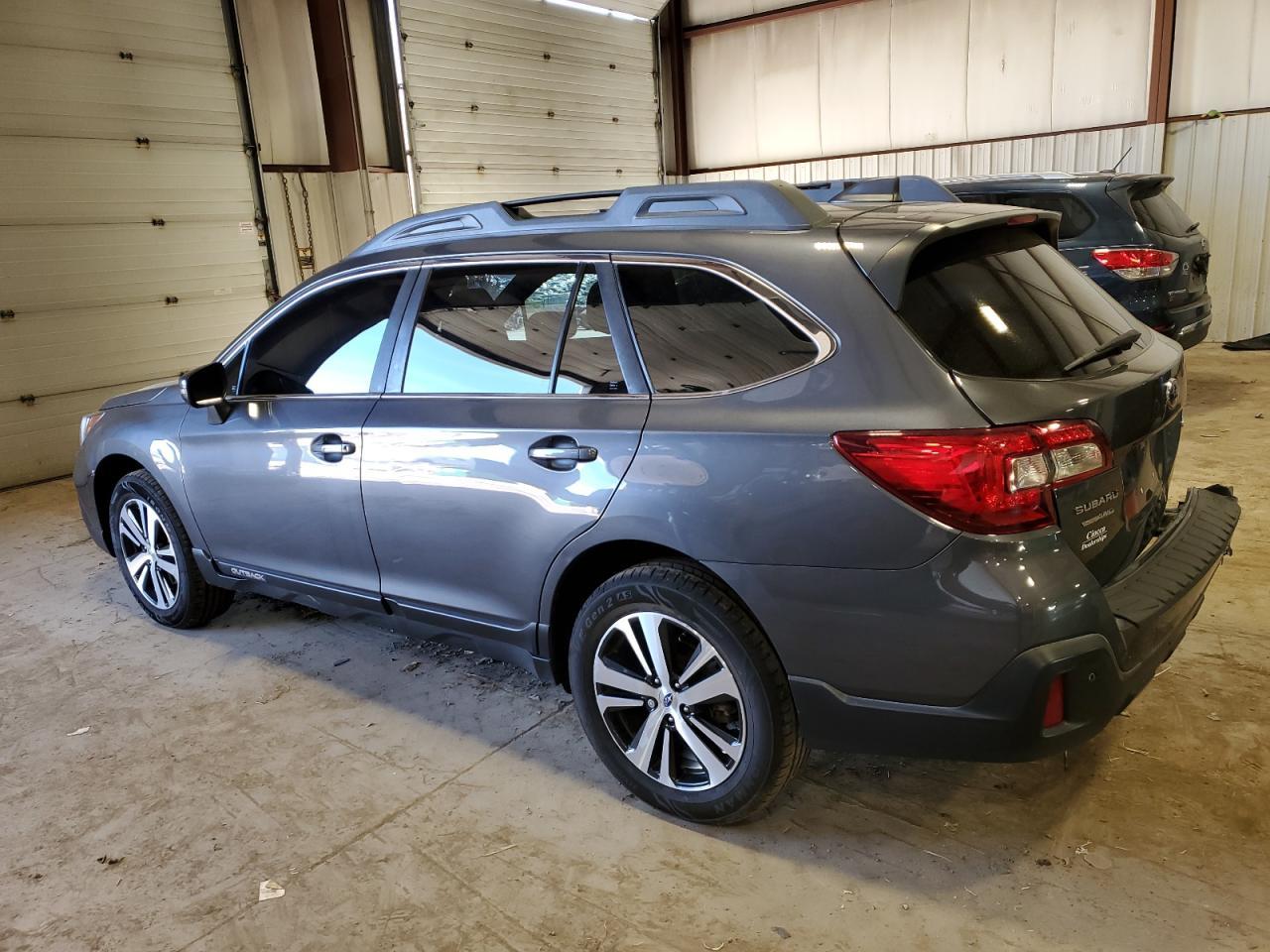 2018 SUBARU OUTBACK 2. - Image 2