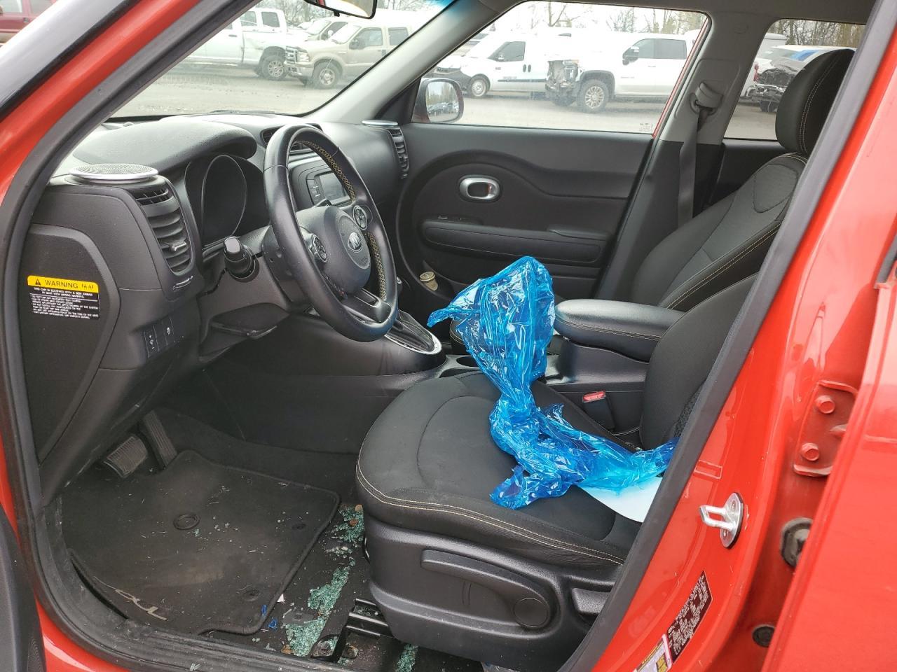 2016 KIA SOUL + - Image 7