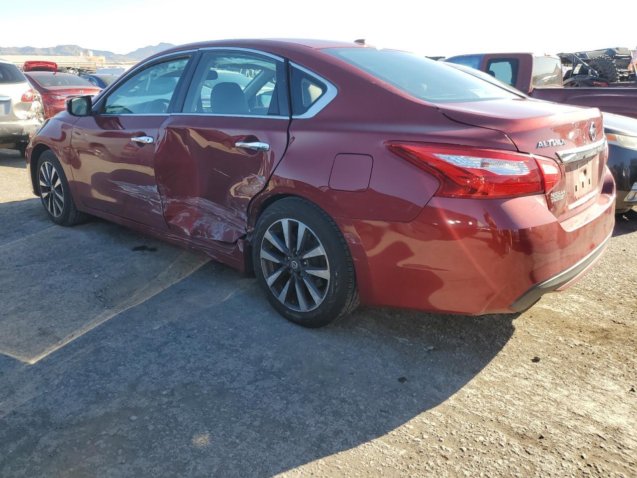 2017 NISSAN ALTIMA 2.5 - Фото 2