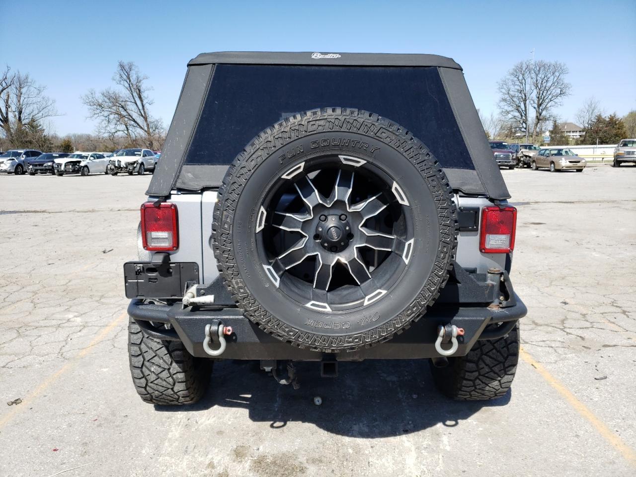 2014 JEEP WRANGLER U - Image 6