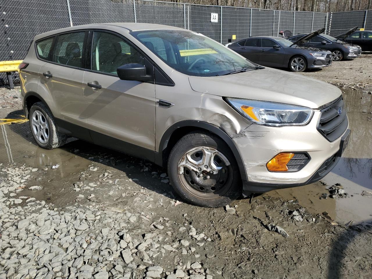 2017 FORD ESCAPE S - Image 4