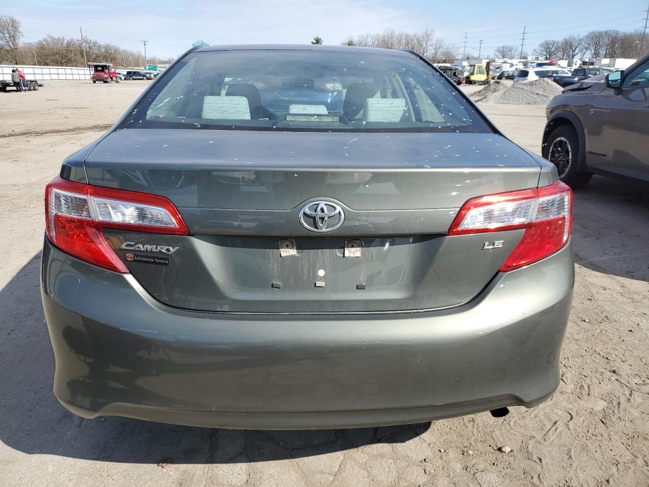 2013 TOYOTA CAMRY L - Image 6
