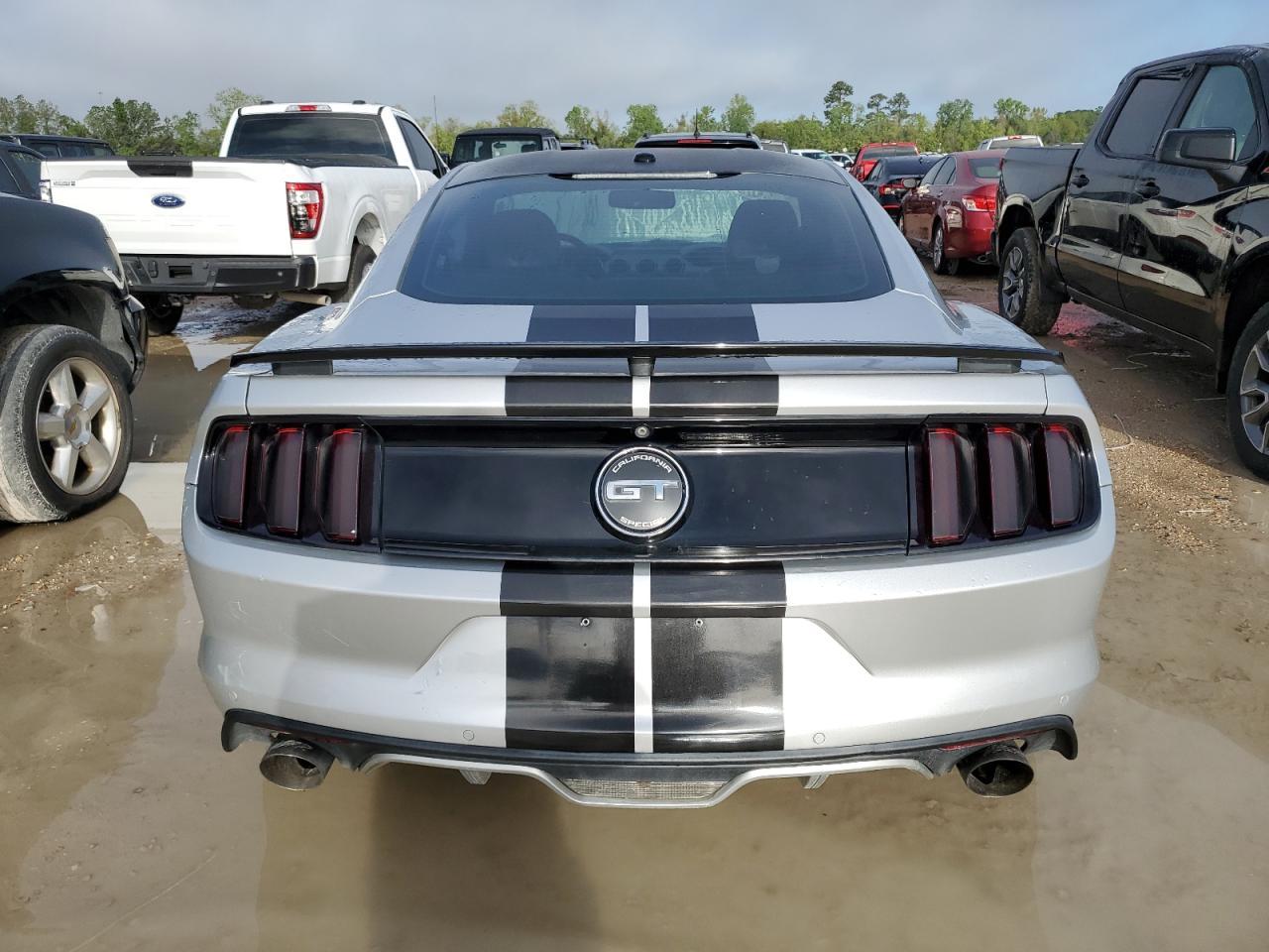 2016 FORD MUSTANG GT - Фото 6