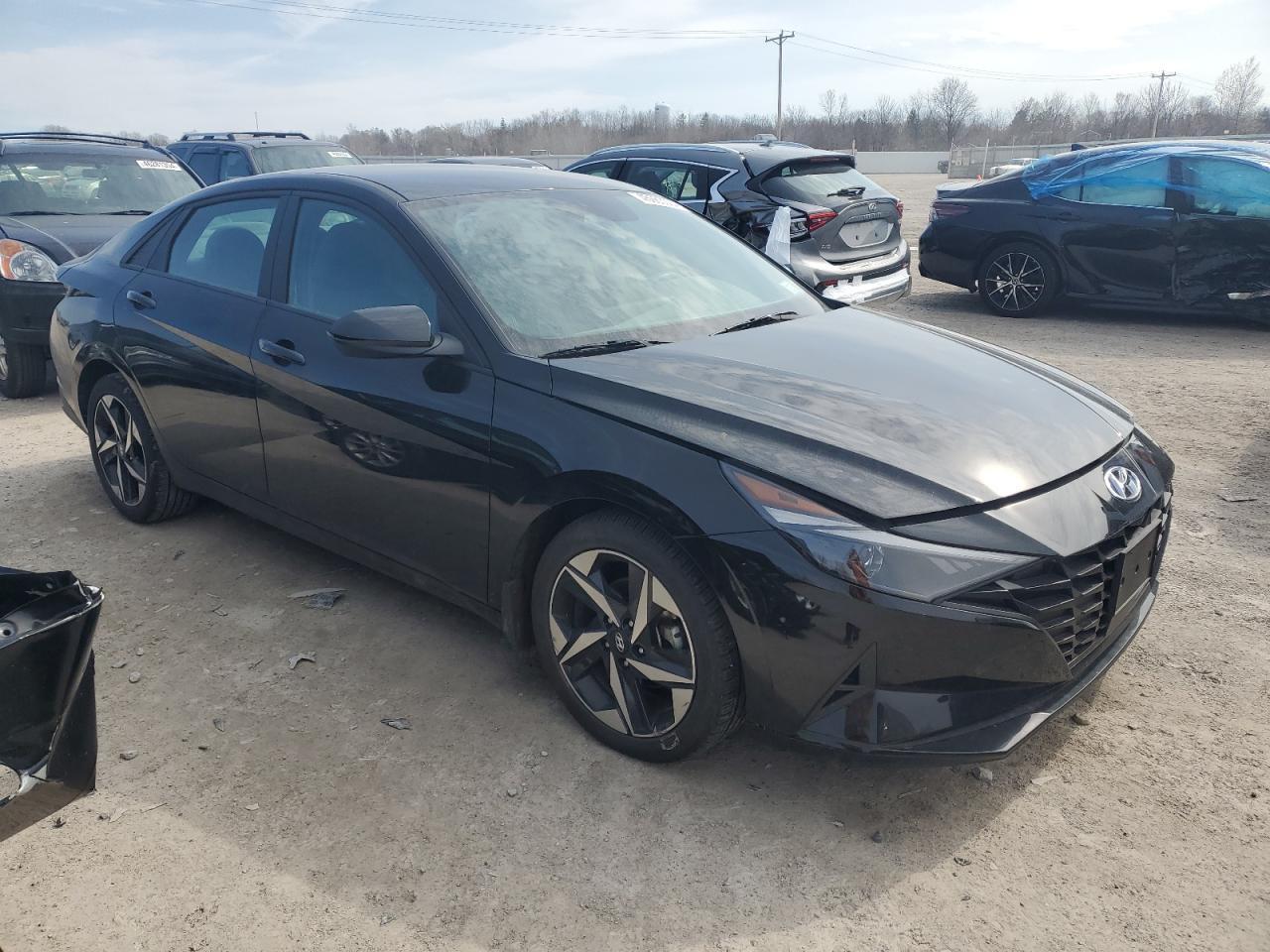 2023 HYUNDAI ELANTRA SE - Image 4