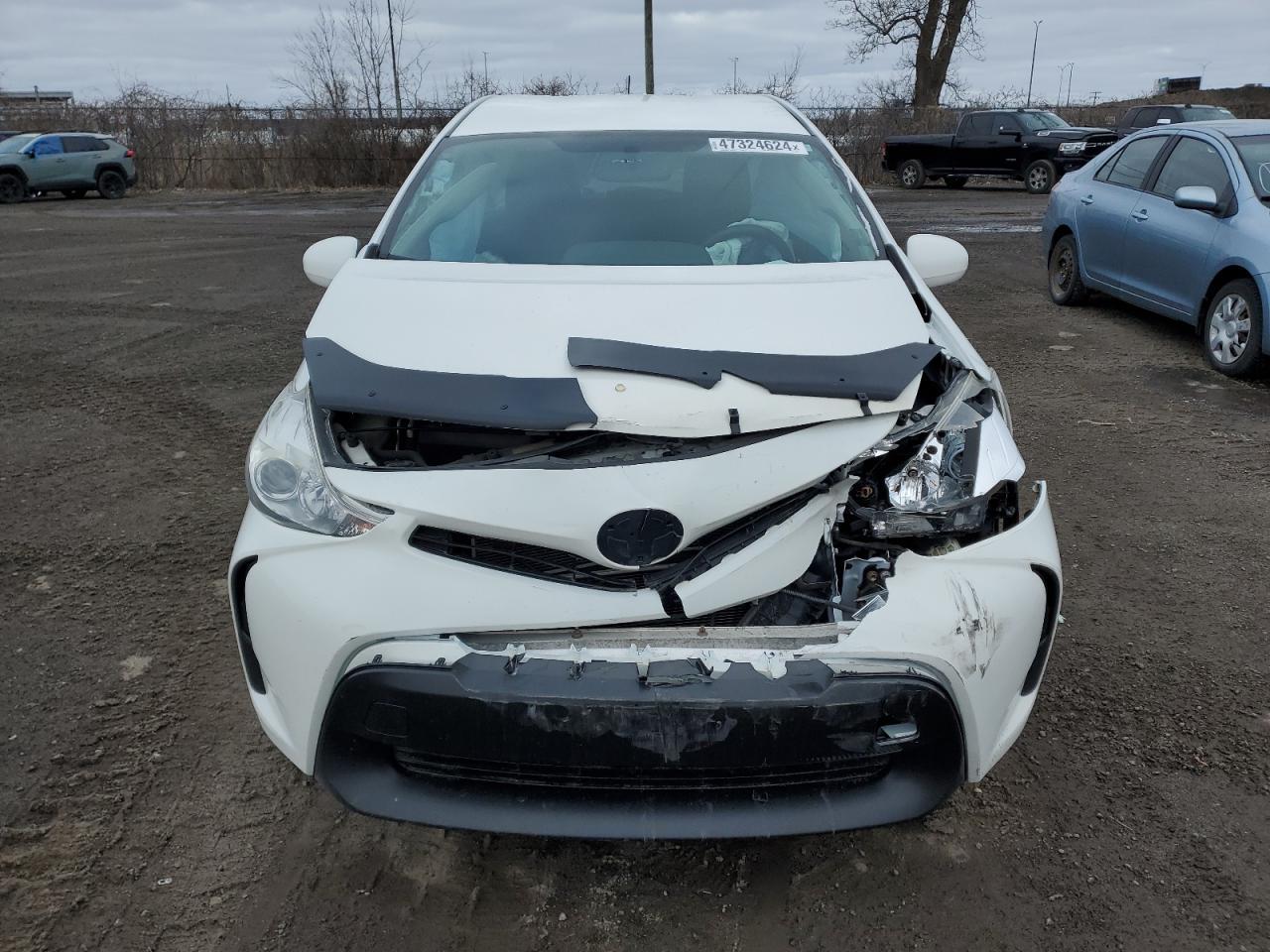 2015 TOYOTA PRIUS V - Фото 5