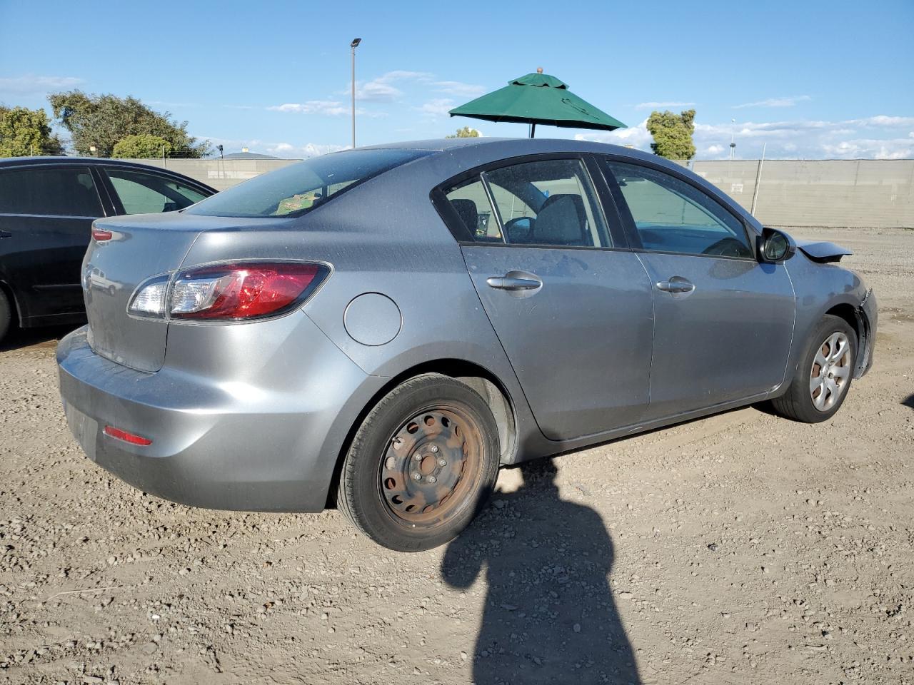 2013 MAZDA 3 I - Фото 3