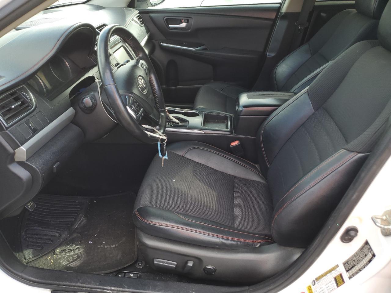 2017 TOYOTA CAMRY LE - Image 7