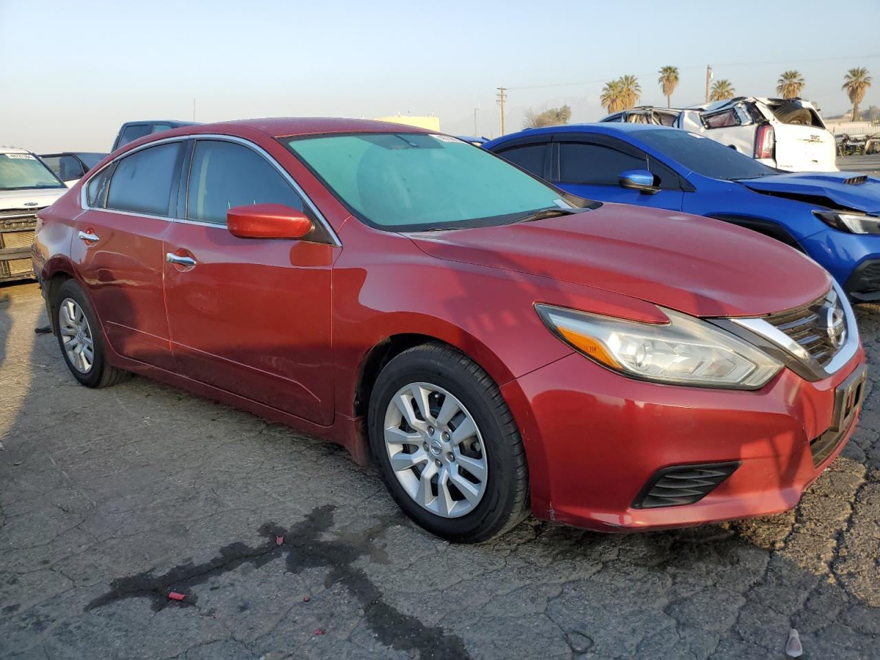 2016 NISSAN ALTIMA 2.5 - Фото 4