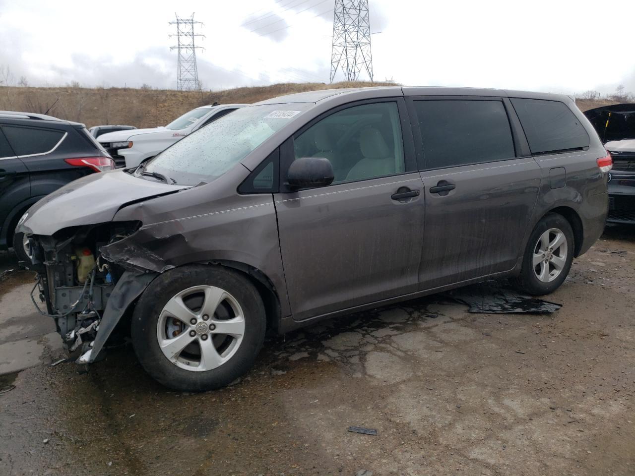 2011 TOYOTA SIENNA BAS car image