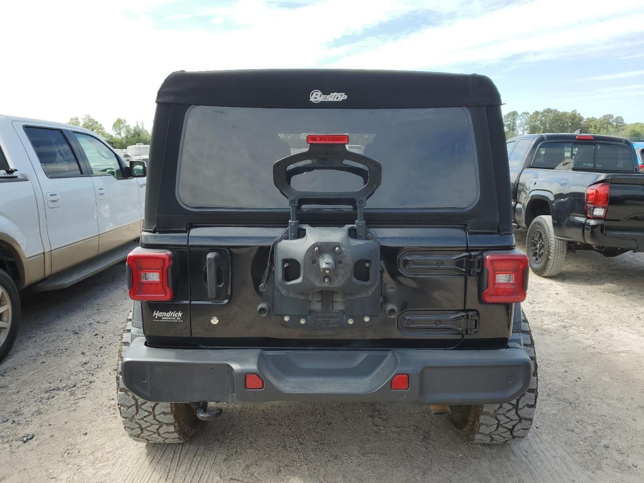 2019 JEEP WRANGLER U - Image 6