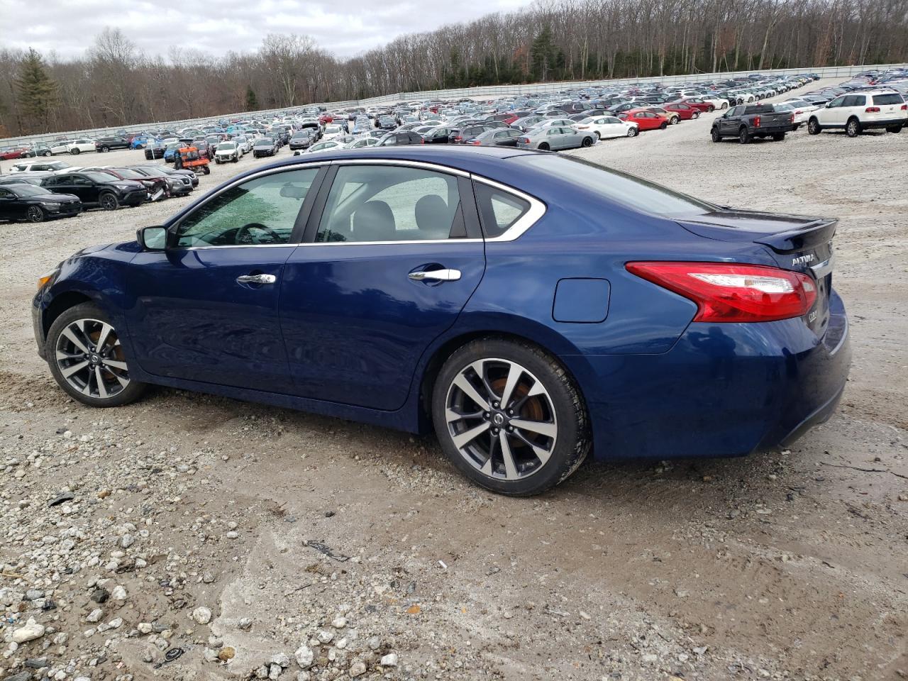 2016 NISSAN ALTIMA 2.5 - Фото 2