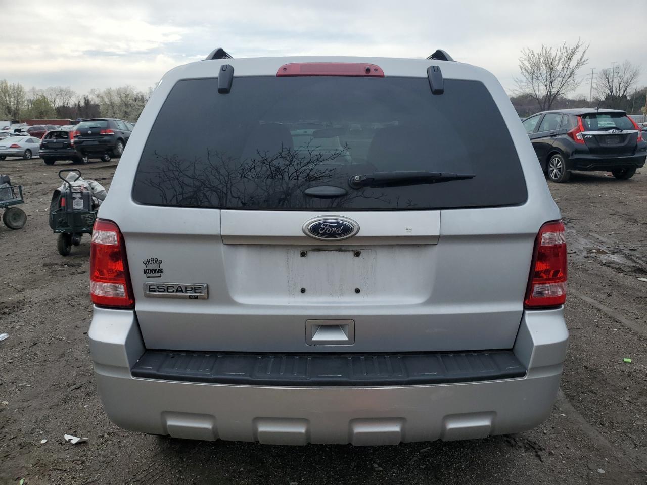 2012 FORD ESCAPE XLT - Фото 6