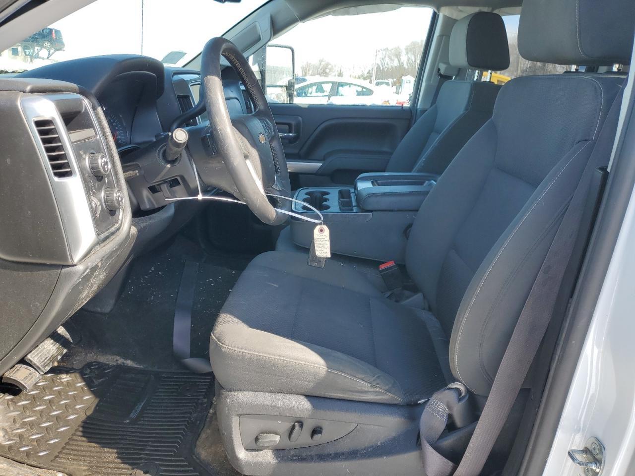 2017 CHEVROLET SILVERADO - Фото 7
