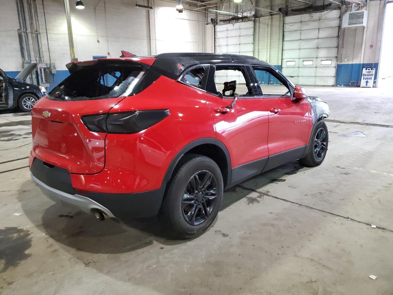 2021 CHEVROLET BLAZER 2LT - Фото 3
