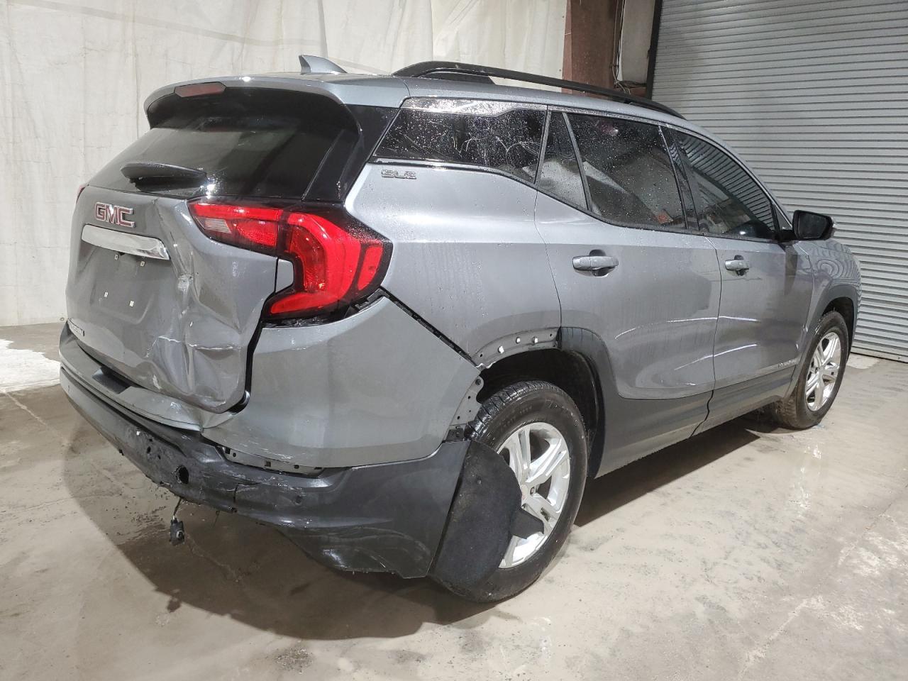 2018 GMC TERRAIN SL - Image 3