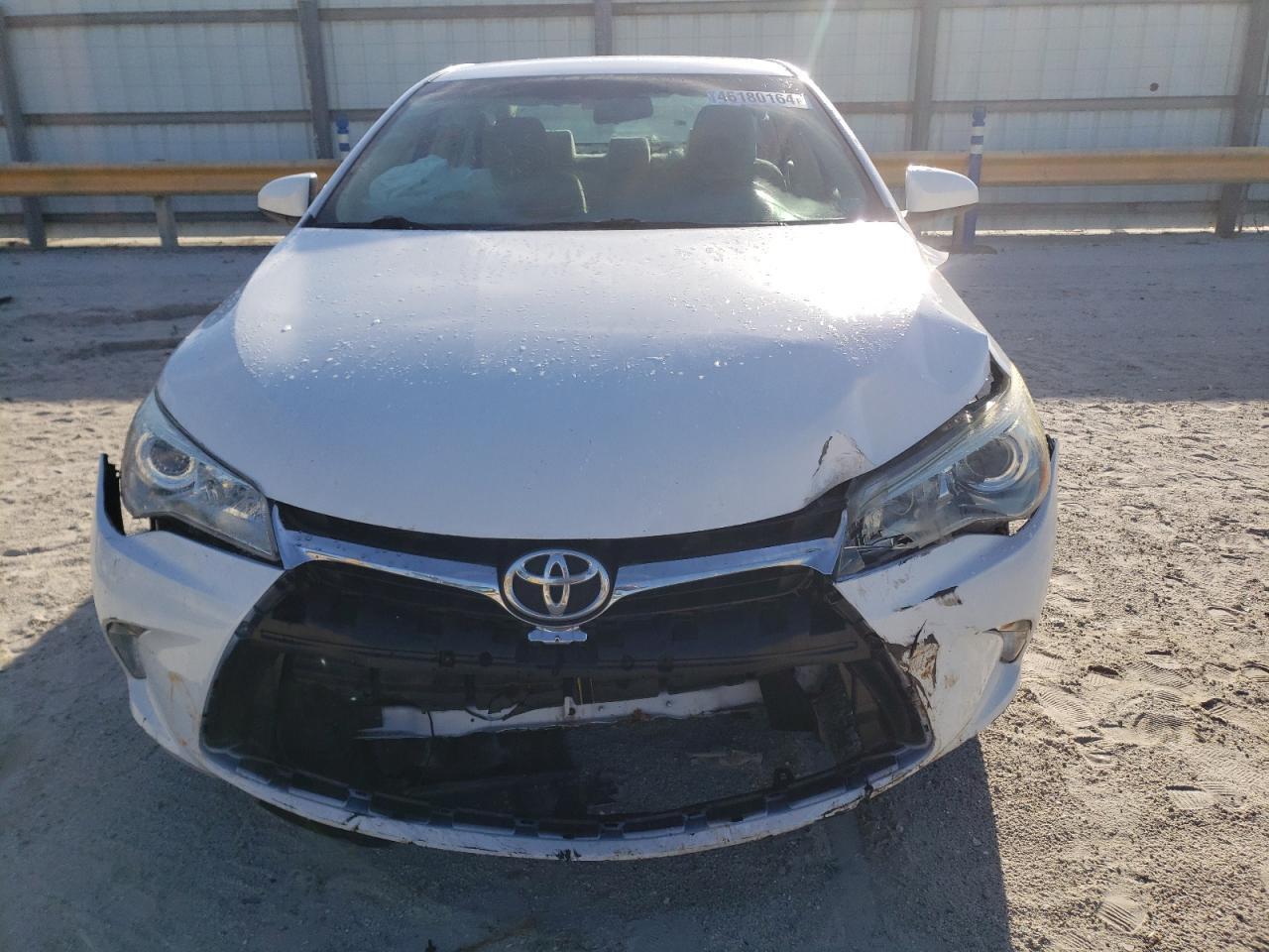 2016 TOYOTA CAMRY LE - Фото 5