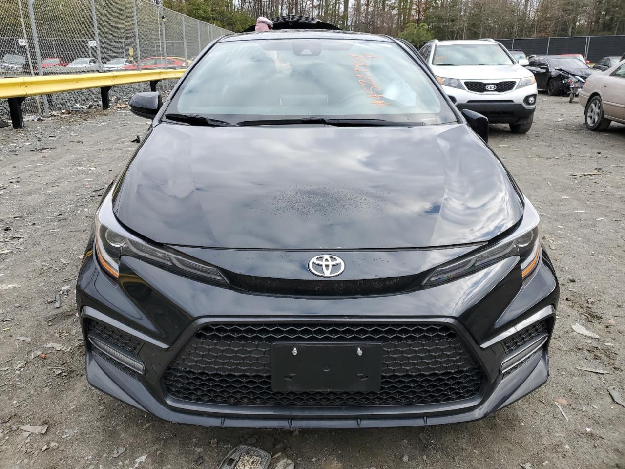 2020 TOYOTA COROLLA SE - Фото 5