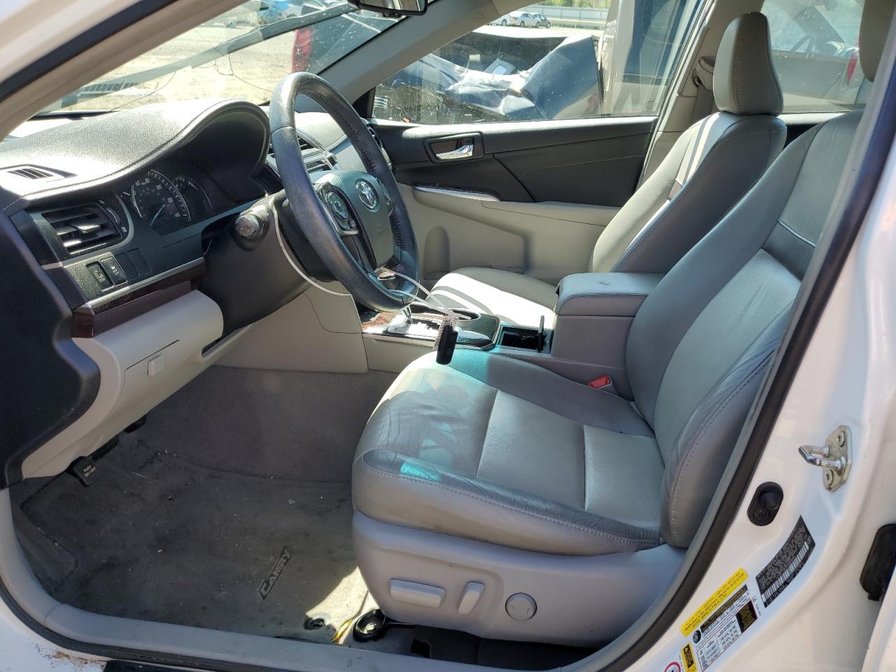 2014 TOYOTA CAMRY L - Фото 7
