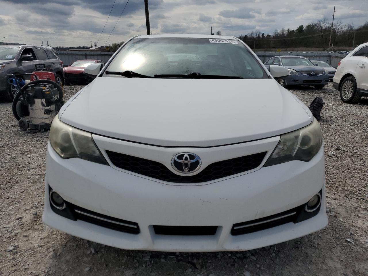 2014 TOYOTA CAMRY L - Image 5