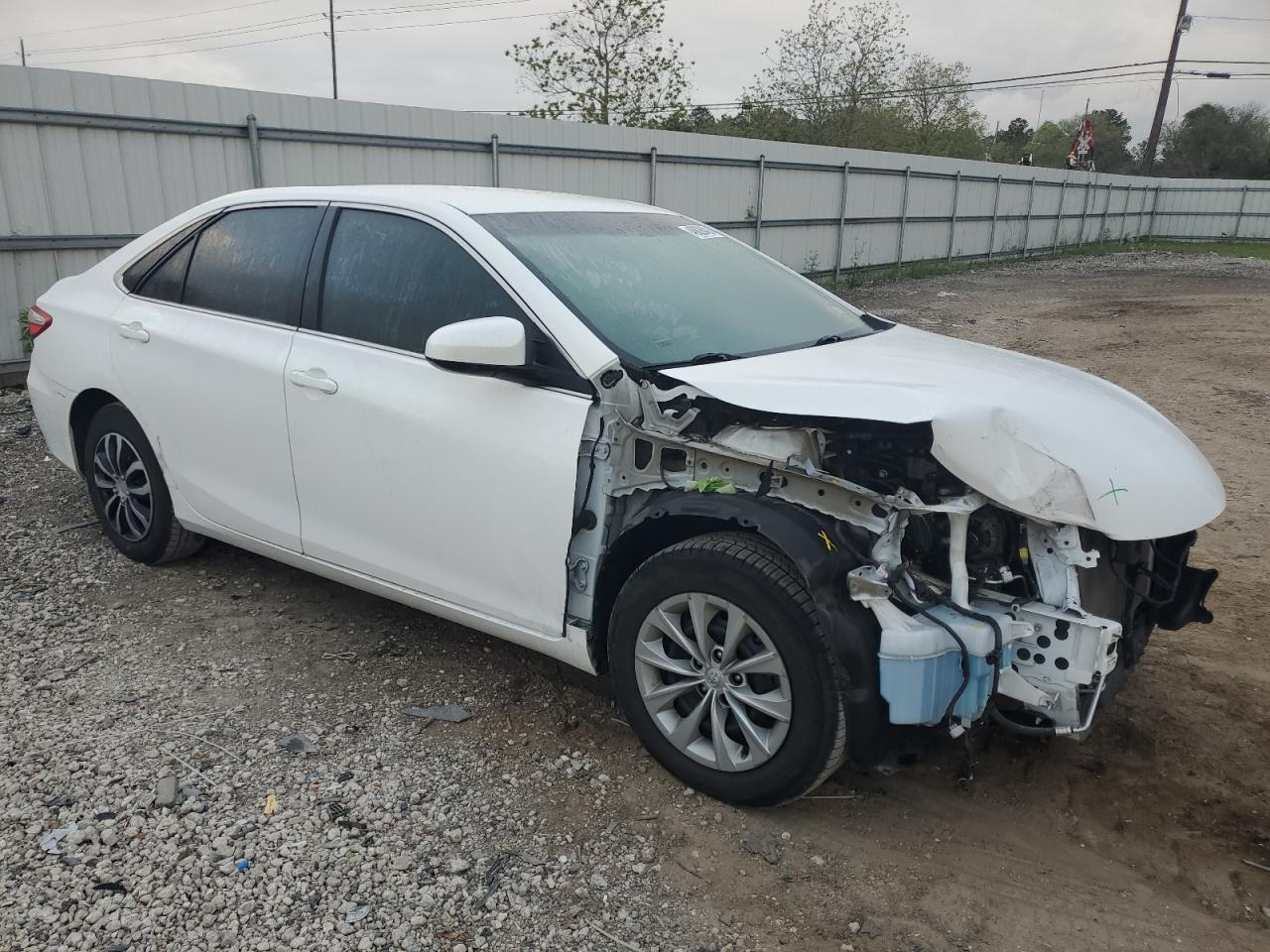 2017 TOYOTA CAMRY LE - Фото 4
