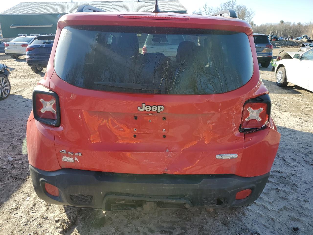 2017 JEEP RENEGADE L - Image 6