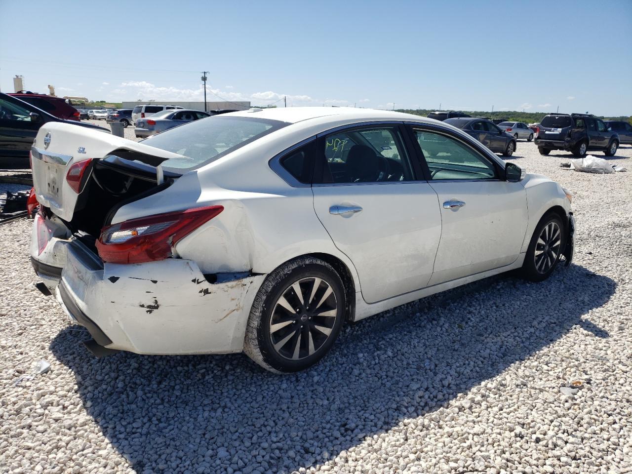 2018 NISSAN ALTIMA 2.5 - Фото 3