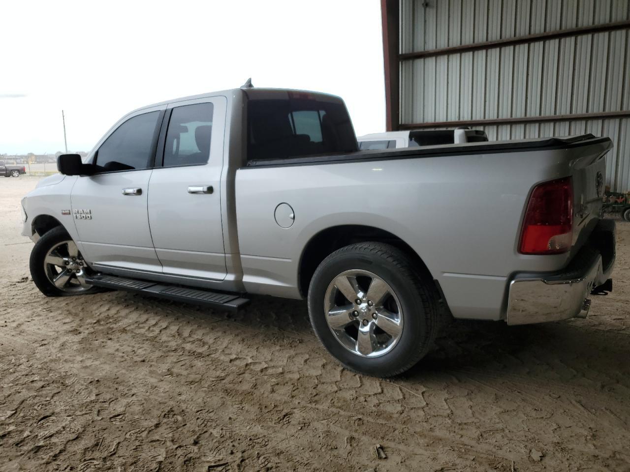 2015 RAM 1500 SLT - Image 2