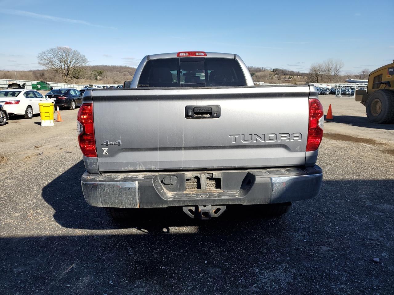 2014 TOYOTA TUNDRA DOU - Image 6