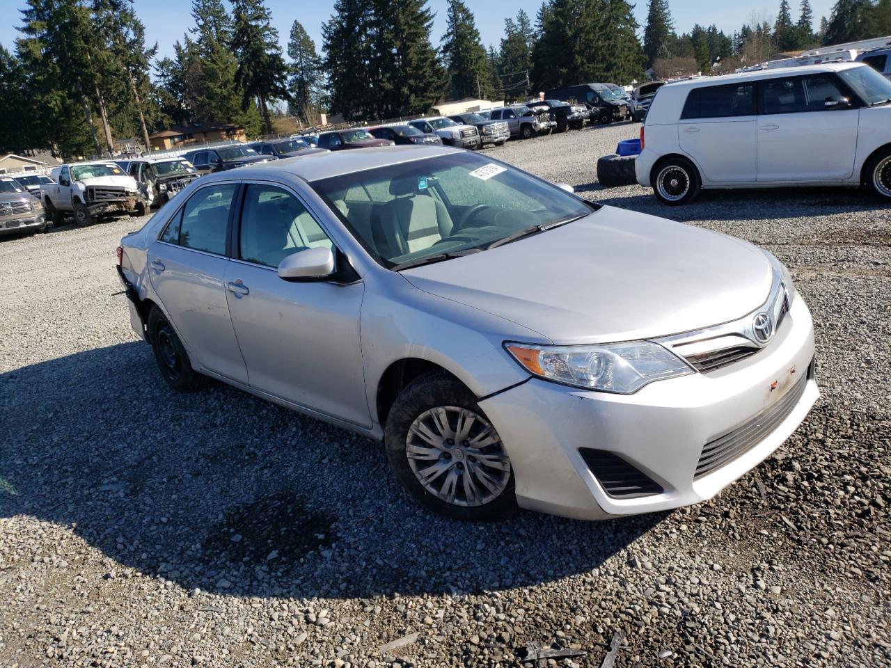 2013 TOYOTA CAMRY L - Image 4