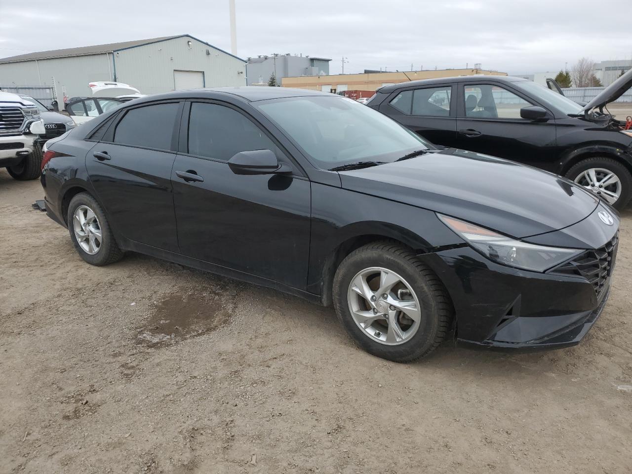 2023 HYUNDAI ELANTRA SE - Image 4