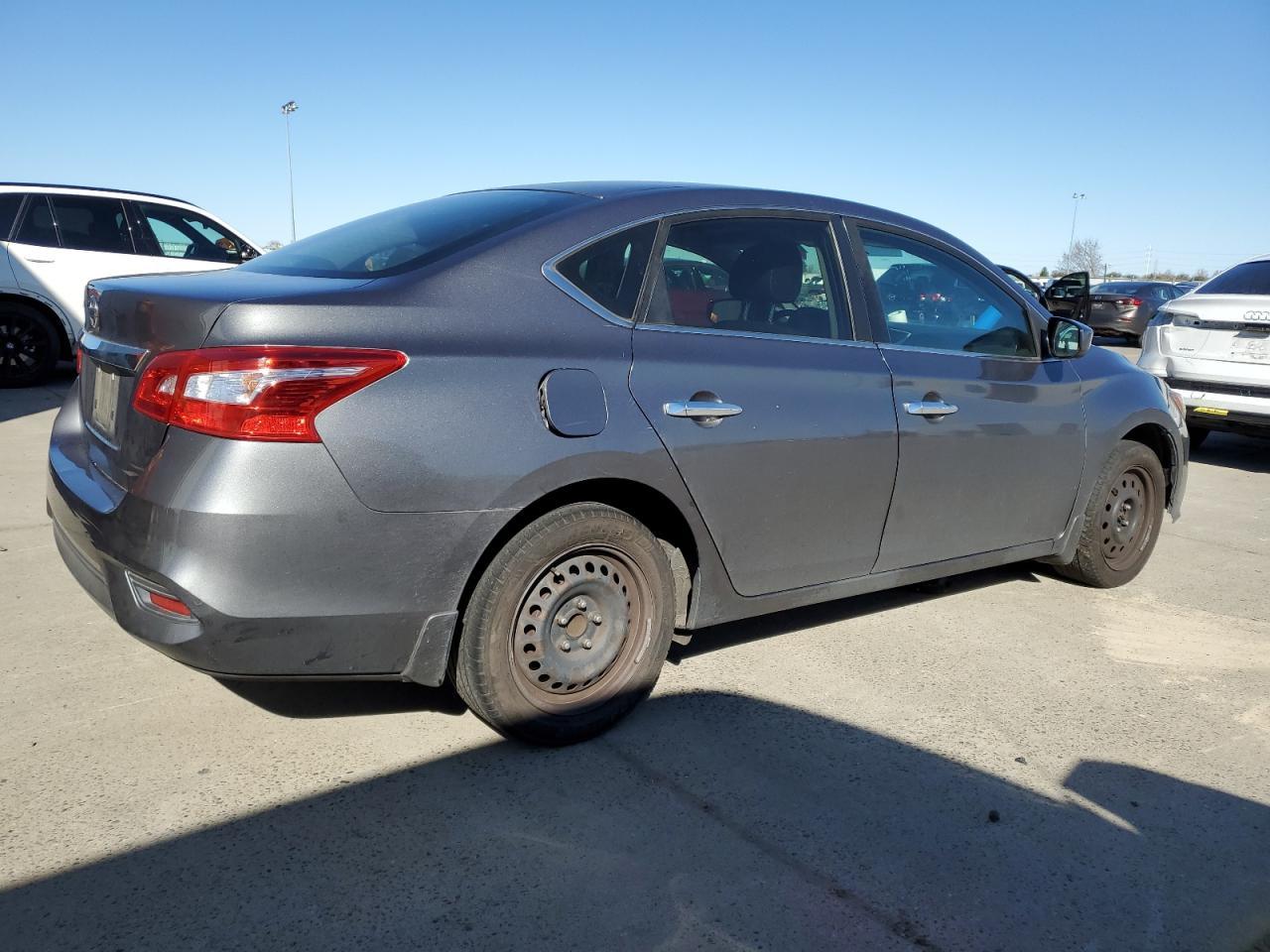 2017 NISSAN SENTRA S - Фото 3
