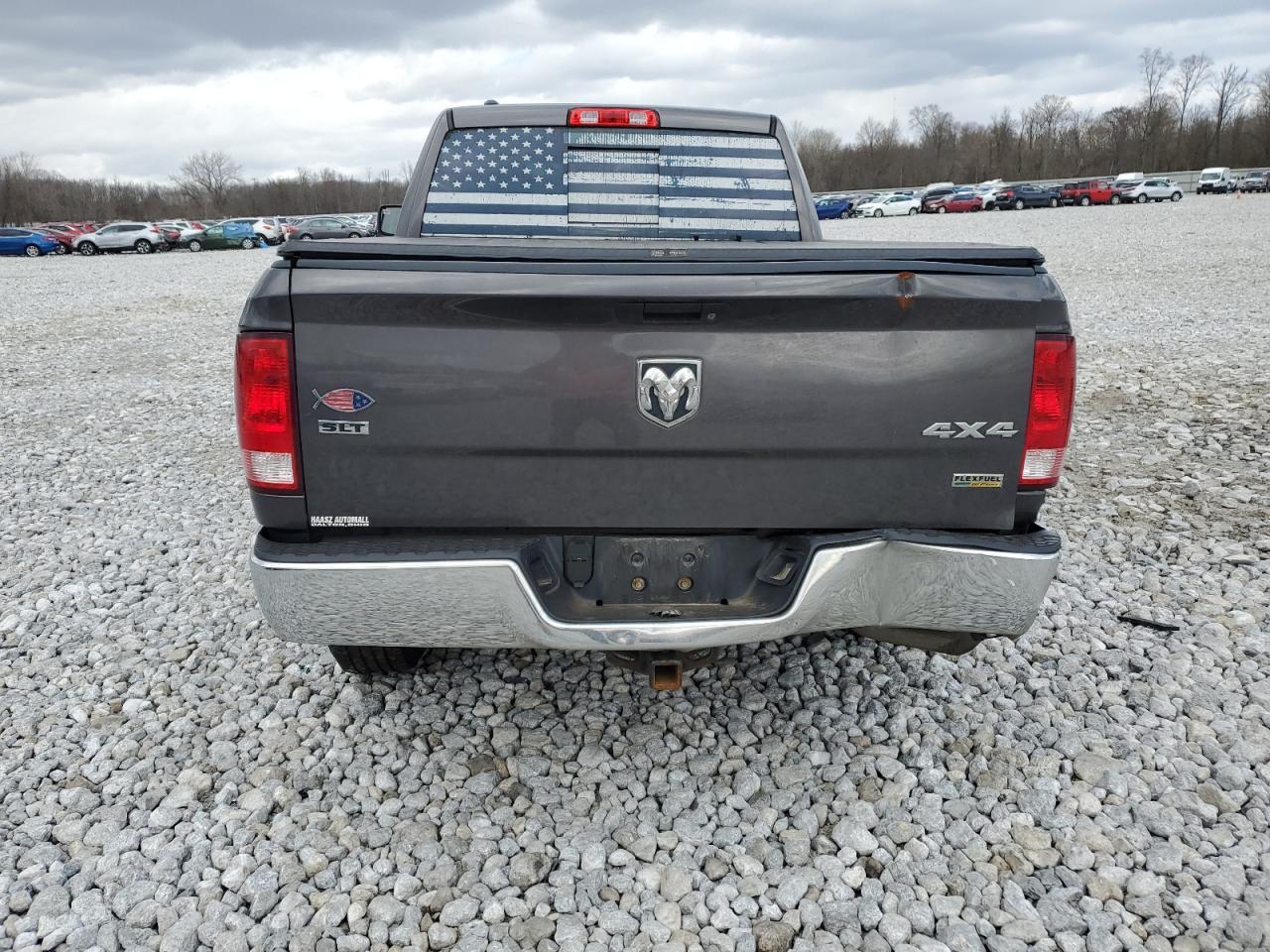 2017 RAM 1500 SLT - Фото 6