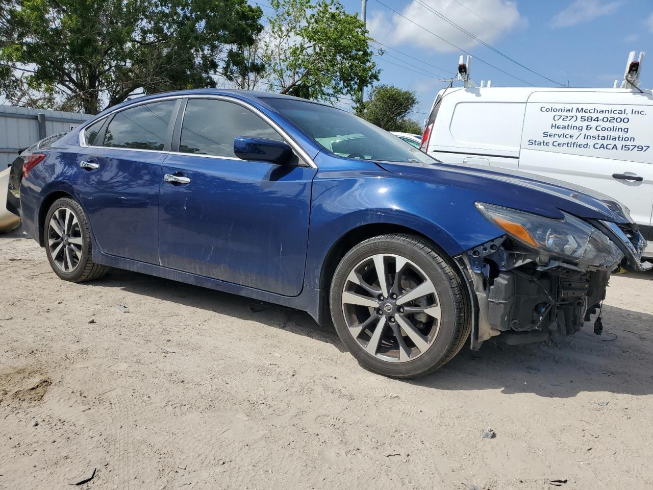 2017 NISSAN ALTIMA 2.5 - Image 4