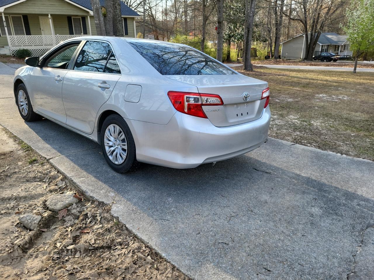 2012 TOYOTA CAMRY BASE - Фото 3