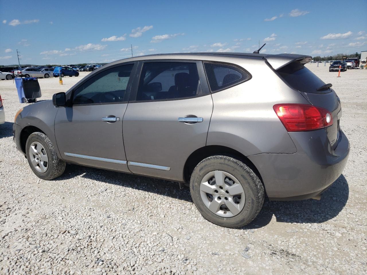 2013 NISSAN ROGUE S - Image 2