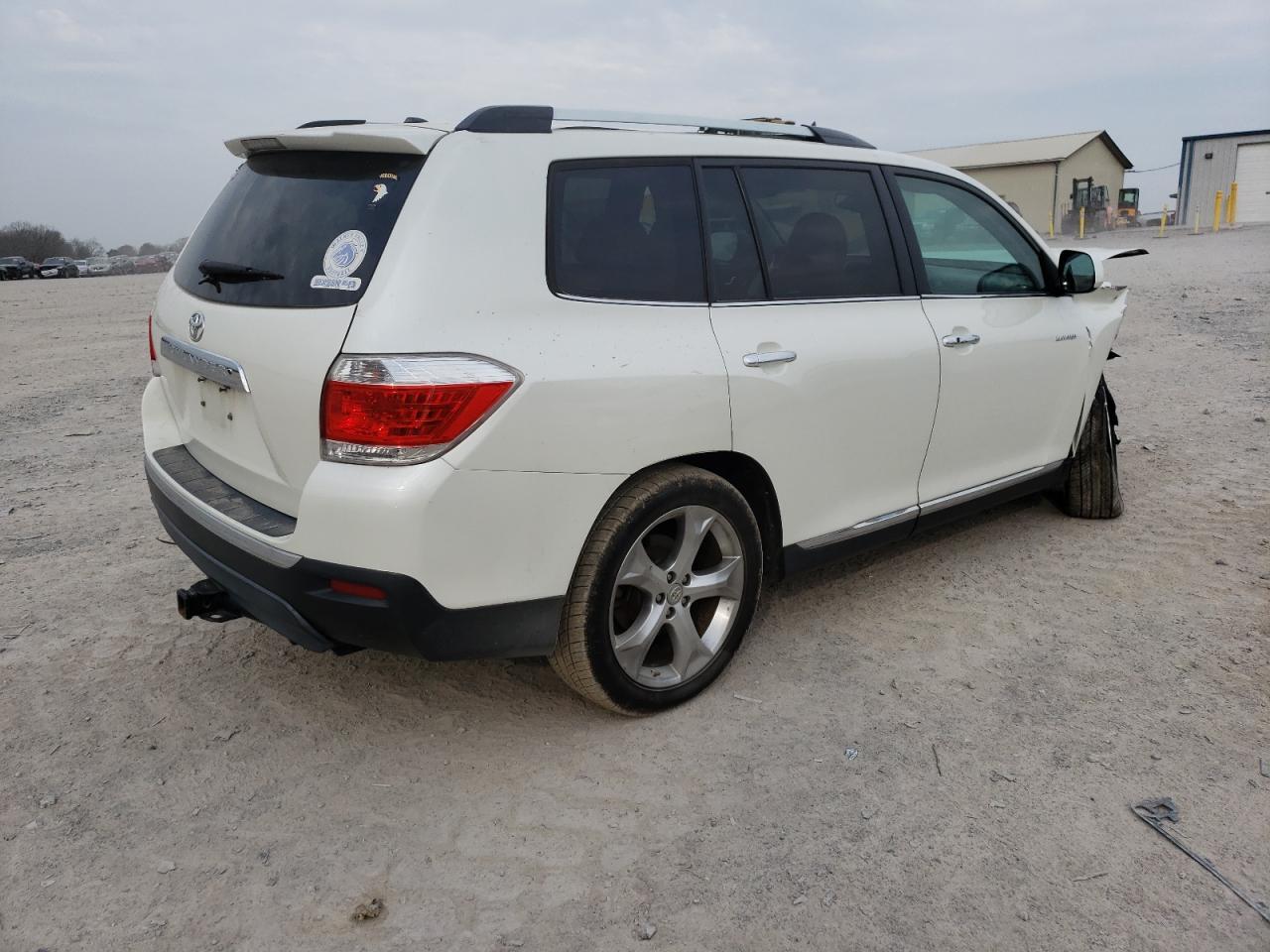 2011 TOYOTA HIGHLANDER - Фото 3