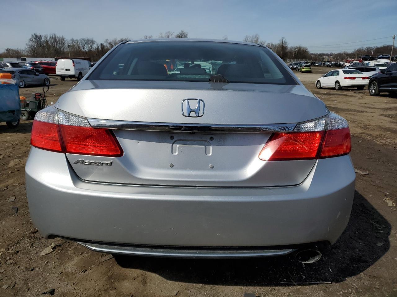 2014 HONDA ACCORD LX - Фото 6