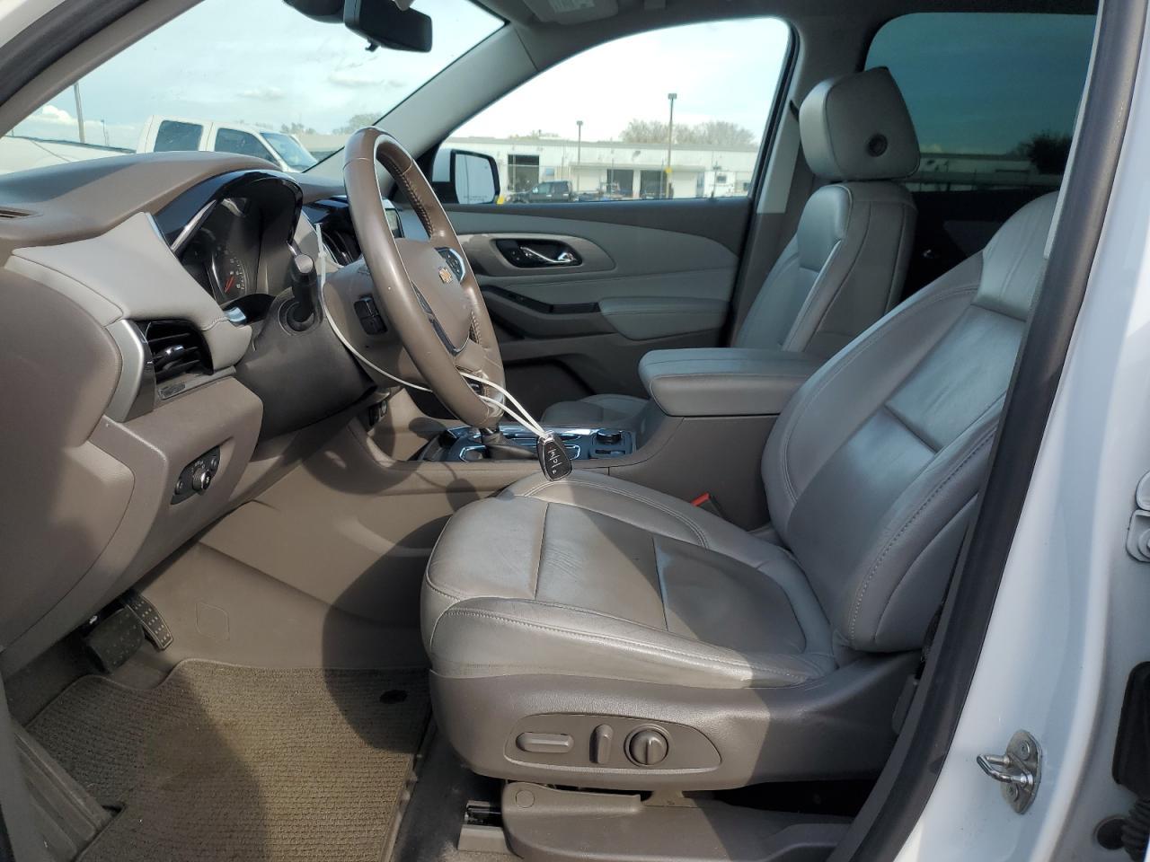 2018 CHEVROLET TRAVERSE L - Фото 7