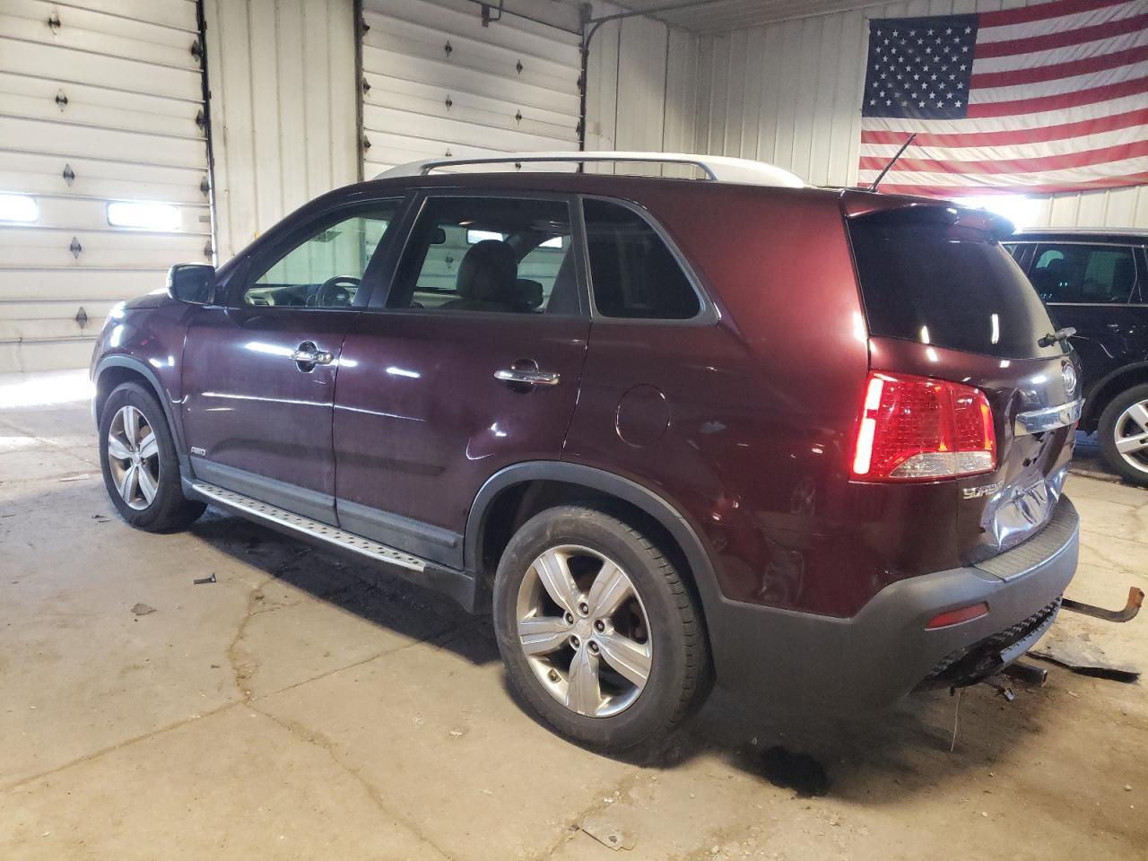 2012 KIA SORENTO EX - Image 2