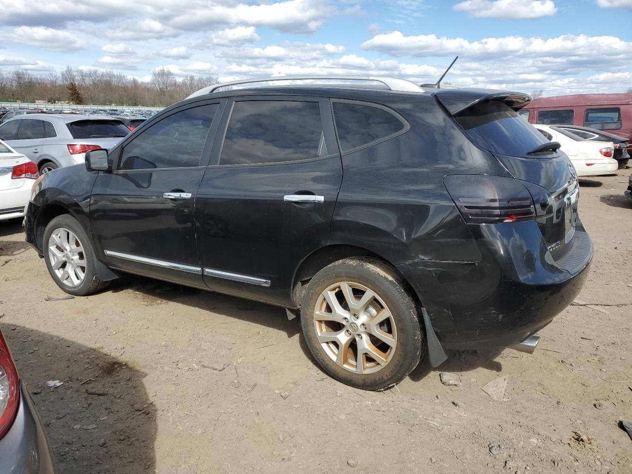 2013 NISSAN ROGUE S - Image 2