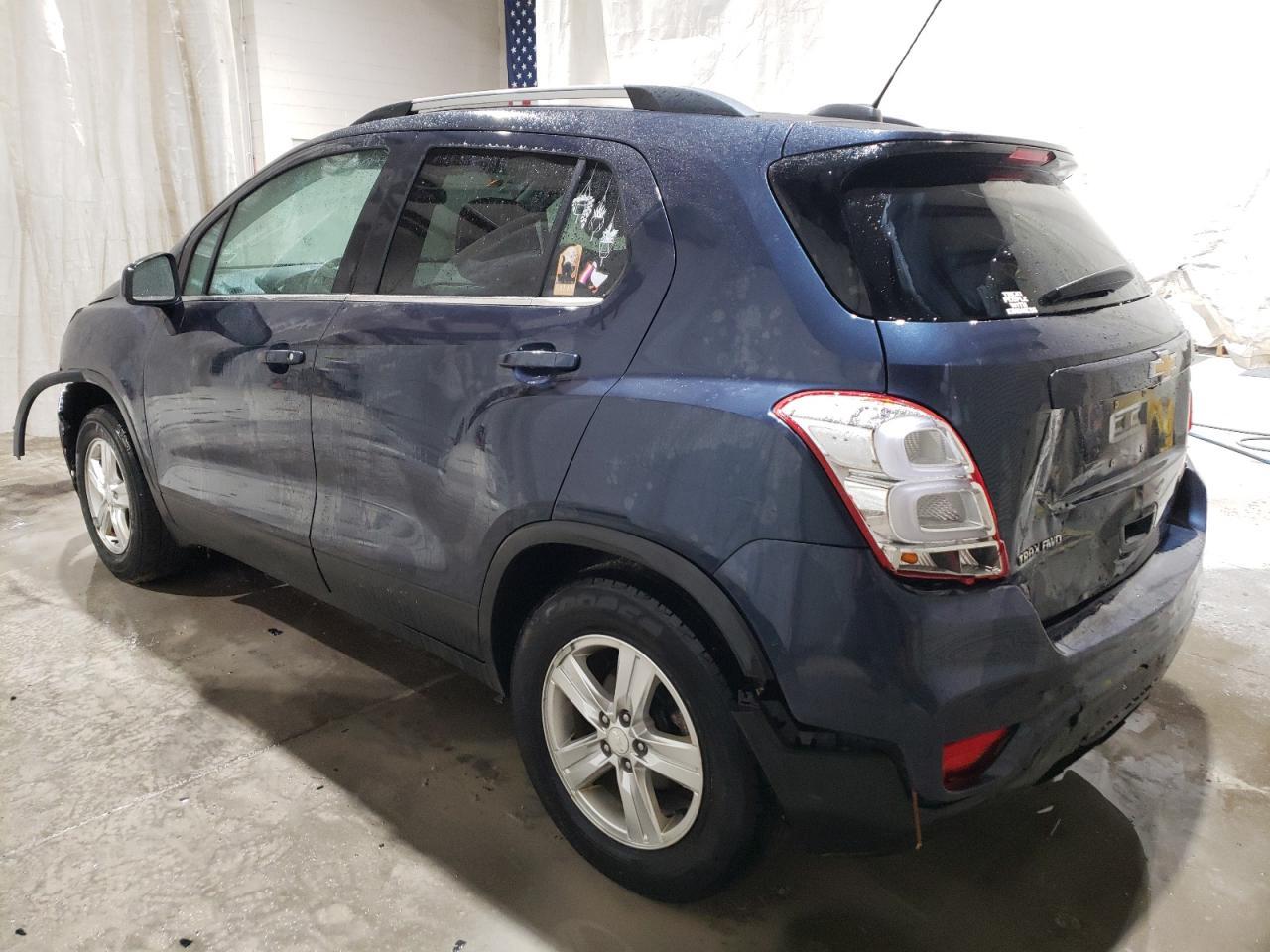 2018 CHEVROLET TRAX 1LT - Image 2