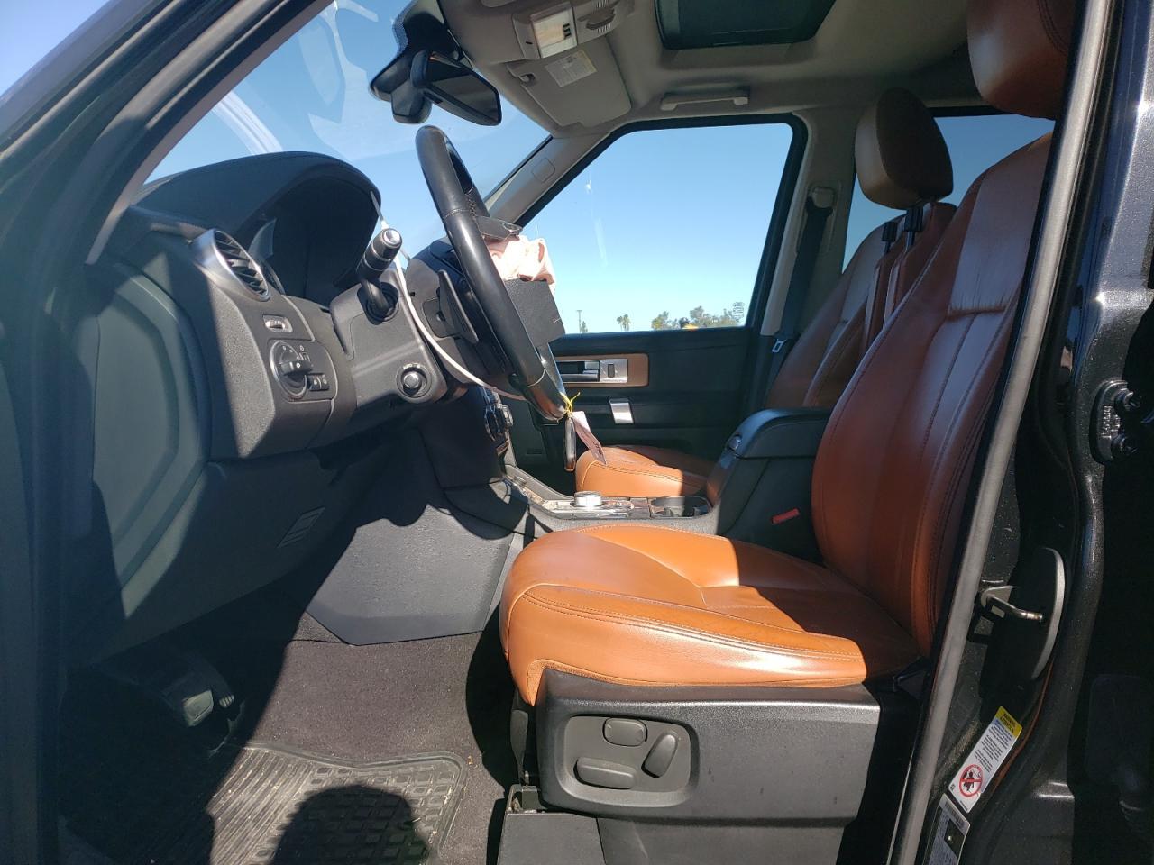 2016 LAND ROVER LR4 HSE LU - Image 7