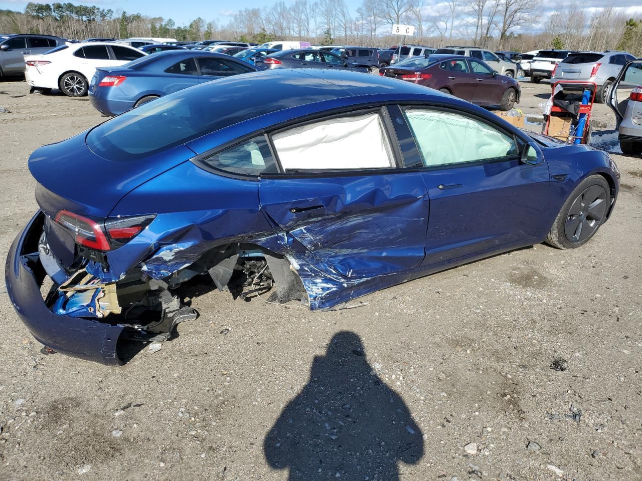 2022 TESLA MODEL 3 - Image 3