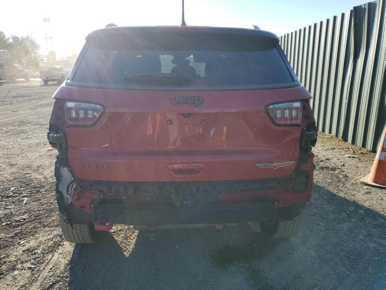 2021 JEEP COMPASS TR - Фото 6
