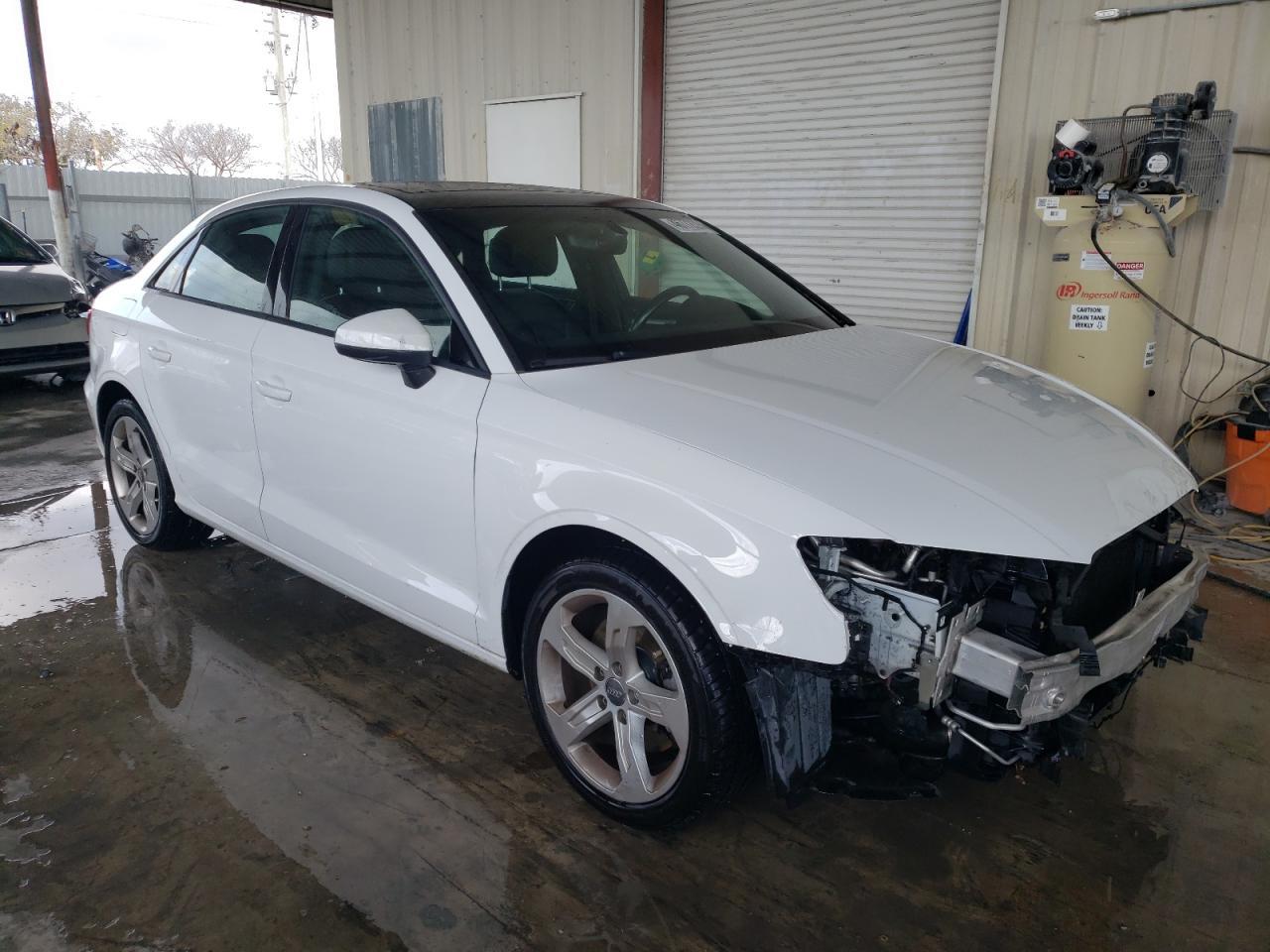 2017 AUDI A3 PREMIUM - Image 4
